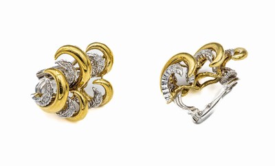 Paar 18 kt Gold Diamant-Ohrclips, GG/WG 750/000, 8/8-Diamanten zus. ca. 0.22 ct Weiß/si-p, ca. 21.6 g, L. ca. 2.5 cm
