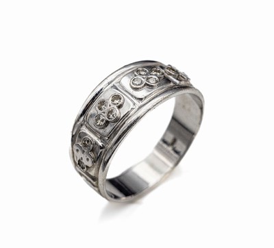 14 kt Gold Diamant-Ring, WG 585/000, 12 8/8-Diamanten zus. ca. 0.05 ct l.get.Weiß/ si, ca. 7.7 g, RW 65