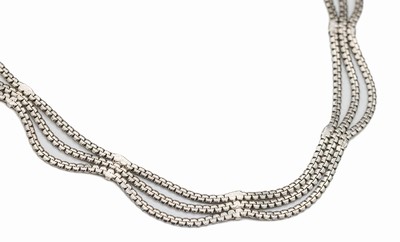 14 kt Gold Collier, ca. 24.6 g, WG 585/000,3 reihig, L. ca. 46 cm, Kastenschloß mit Sicherheitsacht
