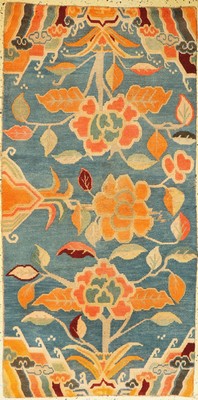 Shigatse"Khaden", Lotus, Tibet, um 1920/1930, Wolle auf Baumwolle, ca. 178 x 90 cm, EHZ: 2