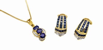 18 kt Gold Farbstein-Diamant-Schmuckset, GG750/000, best. aus: Anhänger an Kette, L. ca. 45 cm, Federringschließe, und 1 Paar Ohrstecker mit ...