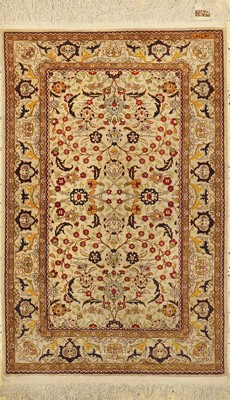 Hereke Seide fein, signiert, Türkei, um 1960, reine Naturseide, ca. 123 x 79 cm, EHZ: 2