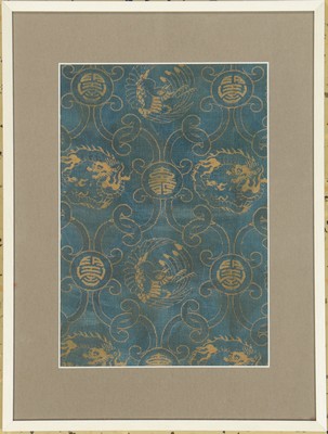 Seidenbrokat, Fragment, China, 19.Jhd, Seidenstickerei, ca. 29 x 20 cm, EHZ: 2, gerahmt