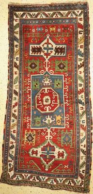 Antiker Kazak, Kaukasus, 19.Jhd, Wolle auf Wolle, ca. 280 x 136 cm, EHZ: 3, kleine Löcher