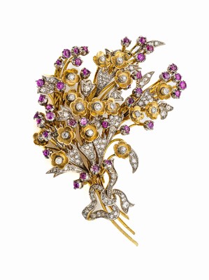 Prunkvolle 18 kt Gold Diamant-Rubin-Brosche, um 1870/80, GG 750/000 gepr., plastische Ausführung, Zweige mit Blüten und Blättern, ...
