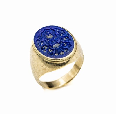 14 kt Gold Lapislazuli-Siegelring, GG 585/000, ovale Lapislazuliplatte, Darstellungeines Wappens, RW 52, ca. 6.5 g