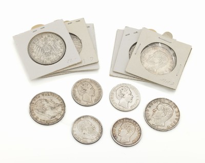 Konvolut 13 Silbermünzen, Deutsches Reich, best. aus: 5 x 3 Mark, 1909, 1910 und 1912, sowie 2 x 2 Mark, 1899 und 1903, Otto König von Bayern, 1 x ...