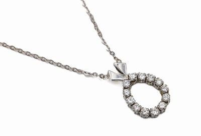 14 kt Gold Brillant-Collier, GG 585/000, 13Brillanten zus. ca. 0.39 ct Weiß/si, L. ca. 51 cm, 2.5 g, Federringschließe