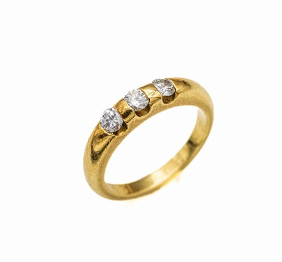 18 kt Gold Brillant-Ring, GG 750/000, 3 Brillanten zus. ca. 0.30 ct feines Weiß/vs, RW 53, ca. 5.7 g