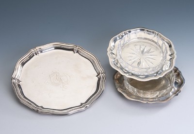 Konvolut 3 Anbietteller, 835er Silber, deutsch, 1 x mit geschwungenem Rand, D. ca. 20cm, Spiegel mit Gravur, Hersteller Wilhelm Binder, und 2 x mit ...