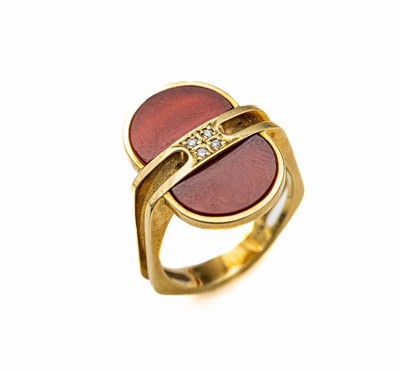 14 kt Gold Karneol-Ring, GG 585/000, Ringschiene 2-rhg., 4 kl. Diam., 2 Karneolplatten verbödet, RW 57, ca. 7.6 g