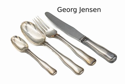 Taufbesteck GEORG JENSEN, 925er Silber, Modell OLD DANISH Design Harald Nielsen 1947, best. aus: Löffel, Gabel, Messer, kleiner Löffel, orig. ...