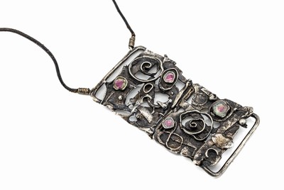 Designer Anhänger, 925er Silber, abstrakte Gestaltung, 4 Wassermelonenturmaline, ca. 11 x6 cm, ehemals Gürtelschließe, an Lederband, L.ca. 65 cm, ...