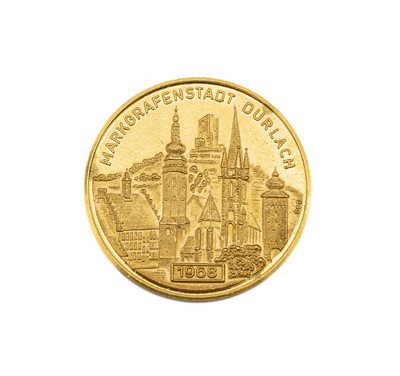 Goldmedaille Durlach, 986er Gold, AV: Stadtansicht auf Markgrafenstadt Durlach, RV: Städtisches Siegel der Stadt Durlach 1788, Lateinische ...