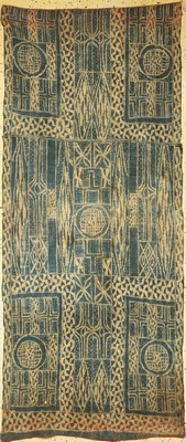 N´Dop Batik alt, Kamerun, um 1930, Baumwolle, ca. 236 x 99 cm, EHZ: 4
