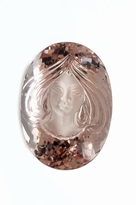 Loser ovalfacett. Morganit, Peach, "Königinder aufgehenden Sonne", 44.19 ct, ausgefallen,schöne feine Gravur im Intaglioschnitt, rs. ...