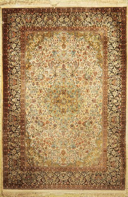 Kaschmir alt, Indien, ca. 50 Jahre, merzerisierte Baumwolle, ca. 275 x 188 cm, EHZ: 2(verschmutzt)
