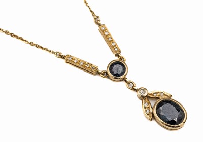 14 kt Gold Saphir-Diamant Collier, GG 585/ 000, Mittelteil mit 2 facett. Saphiren zus. ca. 1.50 ct, Diamanten zus. ca. 0.15 ct Weiß/ si-p, L. ca. ...