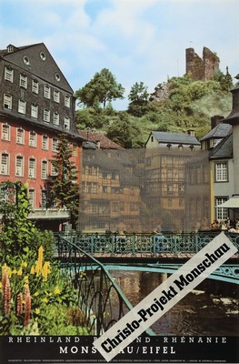Christo, 1935-2020, Collage auf Papier, (Offset und Original Stoff des Projekts), verwendet wurden der Originalstoff des Projekts und ein Schriftzug ...