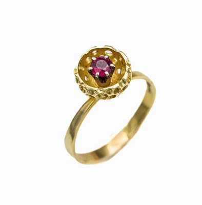 14 kt Gold Rubin-Ring, GG 585/000, rundfacett. Rubin in blütenkelchförm. Fassung, total ca. 4.0 g, RW 61