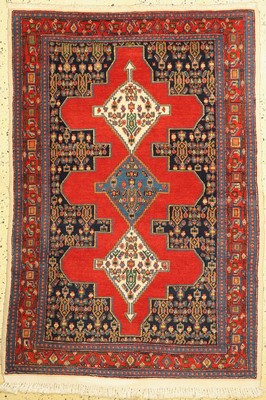 Senneh alt, Persien, um 1950, Wolle auf Baumwolle, ca. 164 x 101 cm, EHZ: 2