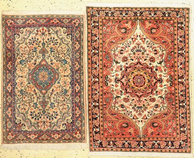 2 Sarogh, Persien, ca. 60 Jahre, Wolle auf Baumwolle, ca. 117 x 83 cm, EHZ: 2