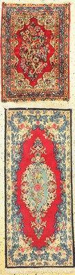 2 Kerman, Persien, um 1920/1930, Wolle auf Baumwolle, ca. 115 x 48 cm, EHZ: 2
