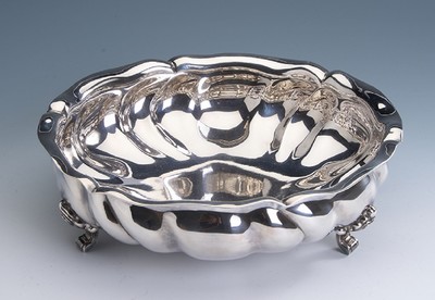 Anbietschale, 925er Silber, Binder, Schwäbisch-Gmünd, Barockstil, auf 3 Füßen stehend, ca. 460 g, H. ca. 7 cm, D. ca. 24.5 cm