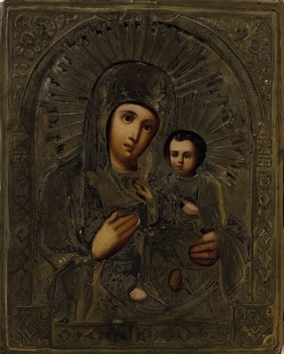 Ikone, Russland, um 1880-90, Gottesmutter mit Kind, Tempera auf Holz, reich geprägtes Messingoklad, ca. 22x18cm