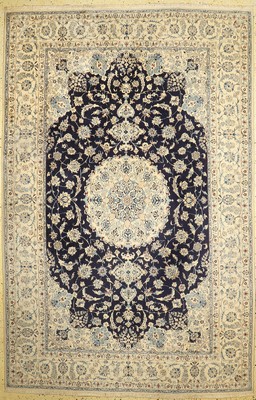 Nain fein, Persien, ca. 50 Jahre, Korkwollemit Seide, ca. 313 x 205 cm, EHZ: 3