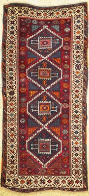 Yürük alt, Türkei, um 1930, Wolle auf Wolle, ca. 240 x 110 cm, EHZ: 2