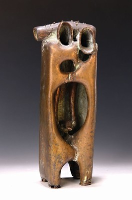 Liesel Metten, 1938 Recklinghausen, lebt und arbeitet als Bildhauerin in Mainz Nieder-Olm, Bronze, Bronze, sich umarmendes Paar, rückseitig signiert ...