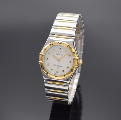 OMEGA Constellation Damenarmbanduhr in Stahl/Gold, Schweiz um 2000, quarz, Boden aufgedr., Gliederband m. Faltschl., Lünette m. röm. Zahlen, ...