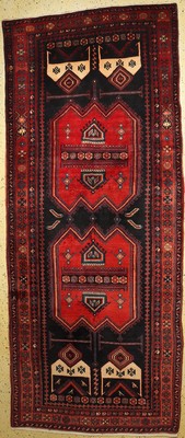 Kordi alt, Persien, um 1950, Wolle auf Baumwolle, ca. 350 x 144 cm, EHZ: 1-2