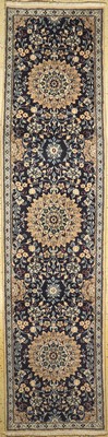 Nain alt, Persien, ca. 30 Jahre, Wolle auf Baumwolle, ca. 343 x 83 cm, gereinigt, EHZ: 1(gebraucht)