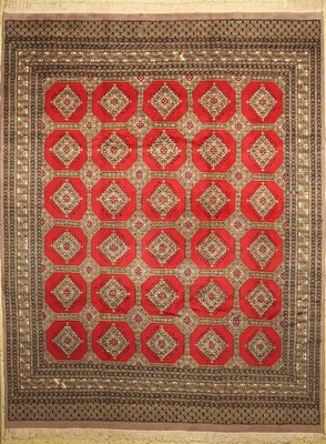 Buchara alt, Pakistan, ca. 40 Jahre, Wolle auf Baumwolle, ca. 330 x 257 cm, gereinigt, EHZ: 1-2