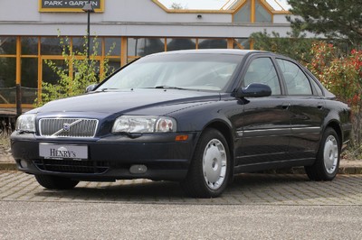 Volvo S80 T6, Fahrgestellnummer: YV1TS90K511158385, EZ 07/2000, Laufleistung ca. 154.000 km abgelesen, HU 04/2024, 200 kW/272 PS, 6 Zylinder, ...