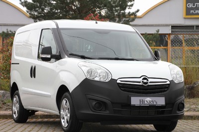 Opel Combo, Fahrgestellnummer: W0L6ZYC1AD9537683, EZ 11/2013, 1. Hand, Laufleistung ca. 151.220 km abgelesen, HU 01/2024, 66 kW/90 PS, 5-Gang ...