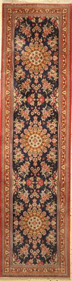 Ghom Kork, Persien, ca. 50 Jahre, Korkwolleauf Baumwolle, ca. 308 x 81 cm, EHZ: 2
