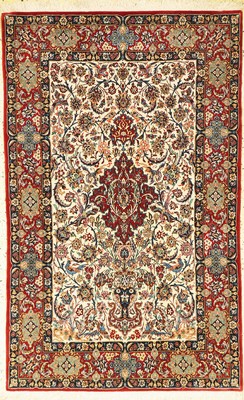 Esfahan fein, Persien, um 1960, Korkwolle auf Seide, ca. 170 x 110 cm, ca. 1,0 Mio. Kn/qm, EHZ: 1-2