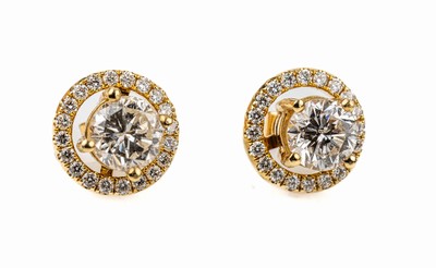 Paar 18 kt Gold Brillant-Ohrstecker, GG 750/000, 2 Brillanten zus. ca. 2.00 ct Weiß/p,abnehmbarer Kranz mit Brillanten zus. ca. 0.40ct ...