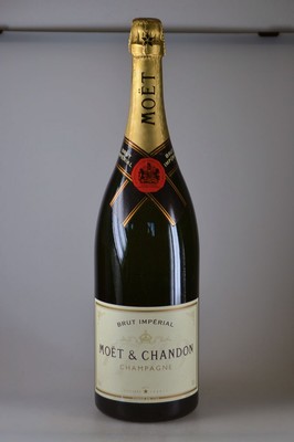 1 Fl. Jeroboam, Moet & Chandon, Champagner Brut Imperial, 3 Liter, in Holzkiste, 12 % vol, aus ehem. Restaurantbestand, nicht verkostet