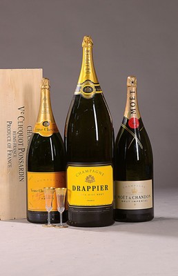 1 Flasche Salmanzar, Veuve Clicquot Ponsardin, Champagner, weiß, 9 Liter, in Holzkiste, 12 % vol, aus ehem. Restaurantbestand, nicht verkostet