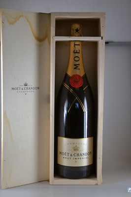 1 Fl. Jeroboam, Moet & Chandon, Champagner Brut Imperial, 3 Liter, in Holzkiste, 12 % vol, aus ehem. Restaurantbestand, nicht verkostet