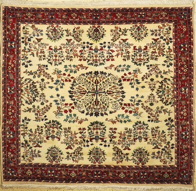 Sarogh alt, Indien, ca. 50 Jahre, Wolle aufBaumwolle, ca. 210 x 195 cm, leicht verfärbt, EHZ: 1-2