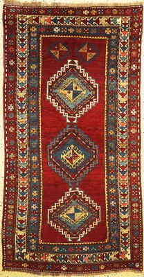 Antiker Kazak, Kaukasus, um 1900, Wolle aufWolle, ca. 230 x 122 cm, EHZ: 2, minimal restauriert
