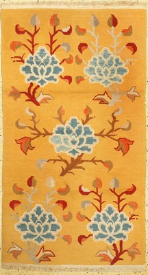 Lotusblumenteppich, Nepal, ca. 60 Jahre, Wolle auf Baumwolle, ca. 179 x 101 cm, EHZ: 2