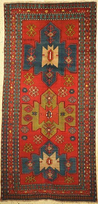 Kazak alt, Kaukasus, datiert 1941 , Wolle auf Wolle, ca. 278 x 135 cm, EHZ: 2, kleine Restaurierung