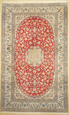 Nain fein(9 La), Persien, ca. 50 Jahre, Korkwolle mit Seide, ca. 330 x 204 cm, Reinigungsbedürftig, EHZ: 2