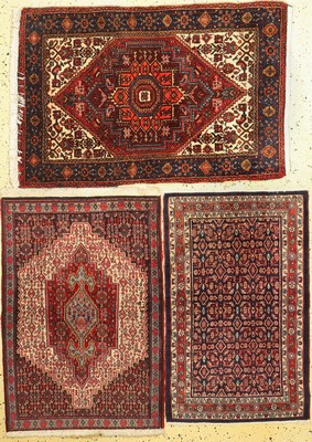 Konvolut aus Bidjar Kork , Gholtogh, Senneh, ca. 40 Jahre, Wolle auf Baumwolle, ca. 116 x 80 cm, EHZ: 1-2